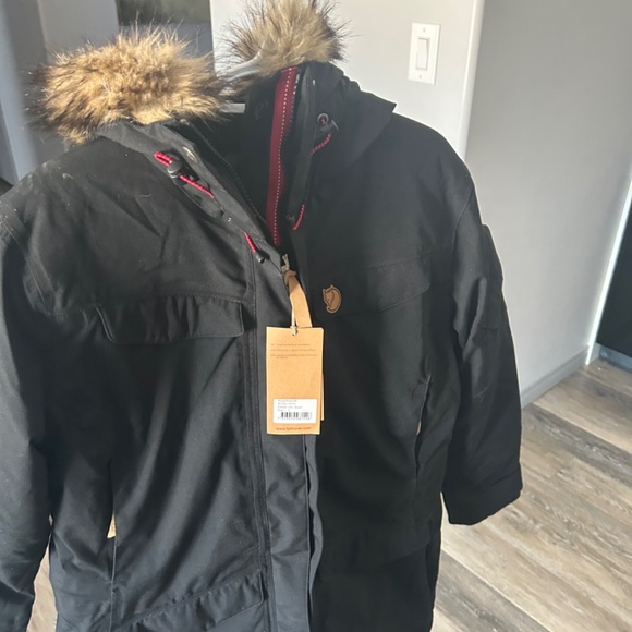 Fjallraven Nuuk Parka - Picture 6 of 7